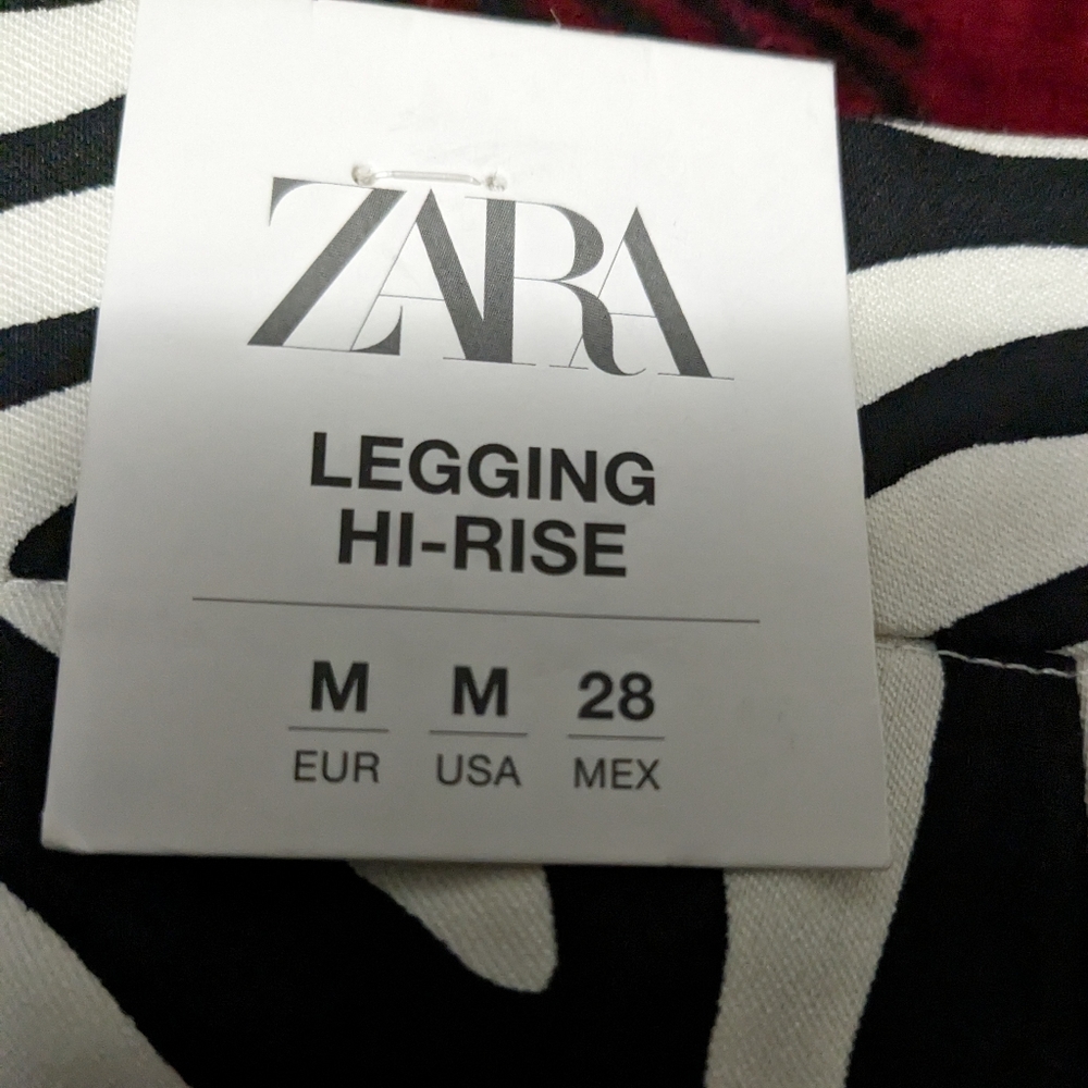 Set - Picture 7 of 7